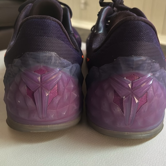 Kobe Black Mamba - Picture 3 of 4